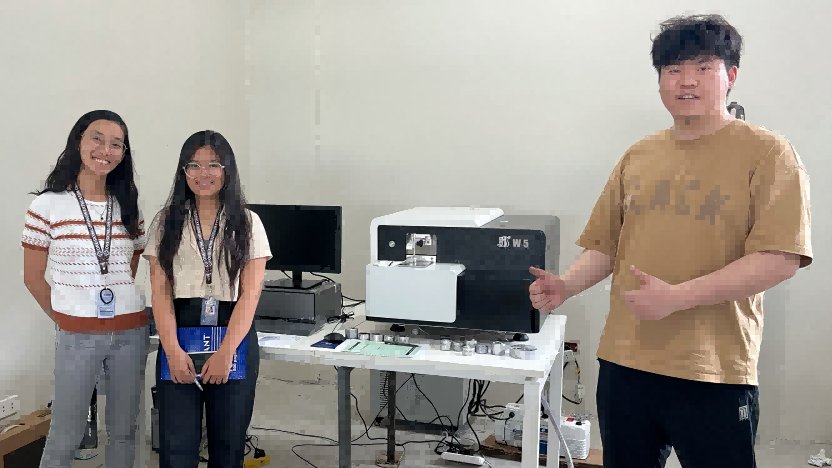 وضع معايير التميز باستخدام مطياف الانبعاث البصري W5