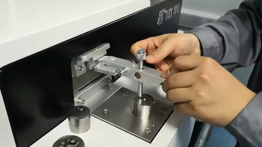 مطياف الانبعاث البصري W5 للفولاذ المقاوم للصدأ