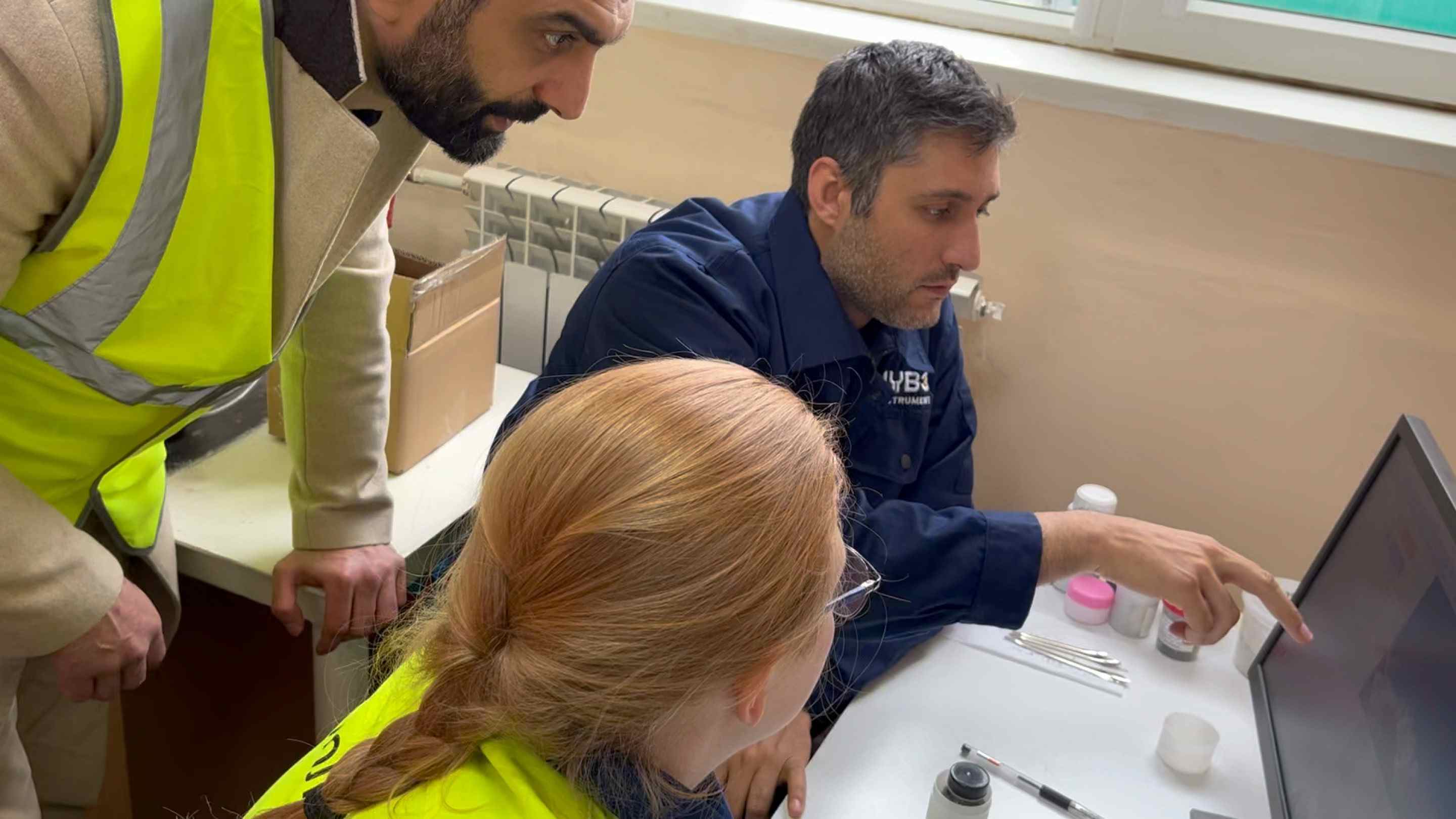 جهاز تحليل الكربون والكبريت CS8800S للطوب والأسمنت